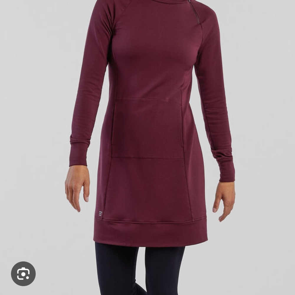 Title Nine Red Ribbed Long Sleeve Mock Neck Dress